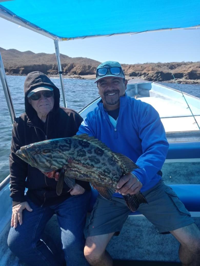 Hotel- Whale Tours And Sport Fishing Vista Mag-Bay Puerto San Carlos Extérieur photo
